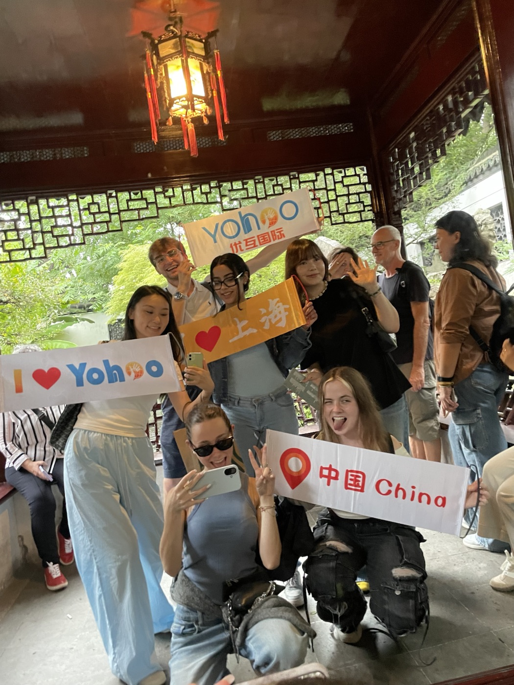 Yohoo au pairs sharing a cultural activity in Shanghai